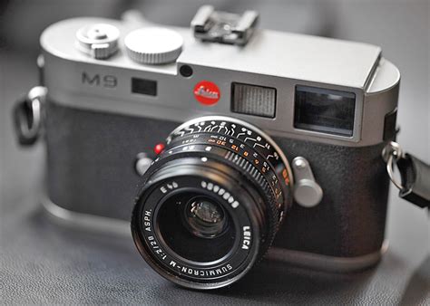 leica wikipedia|what is a leica camera.